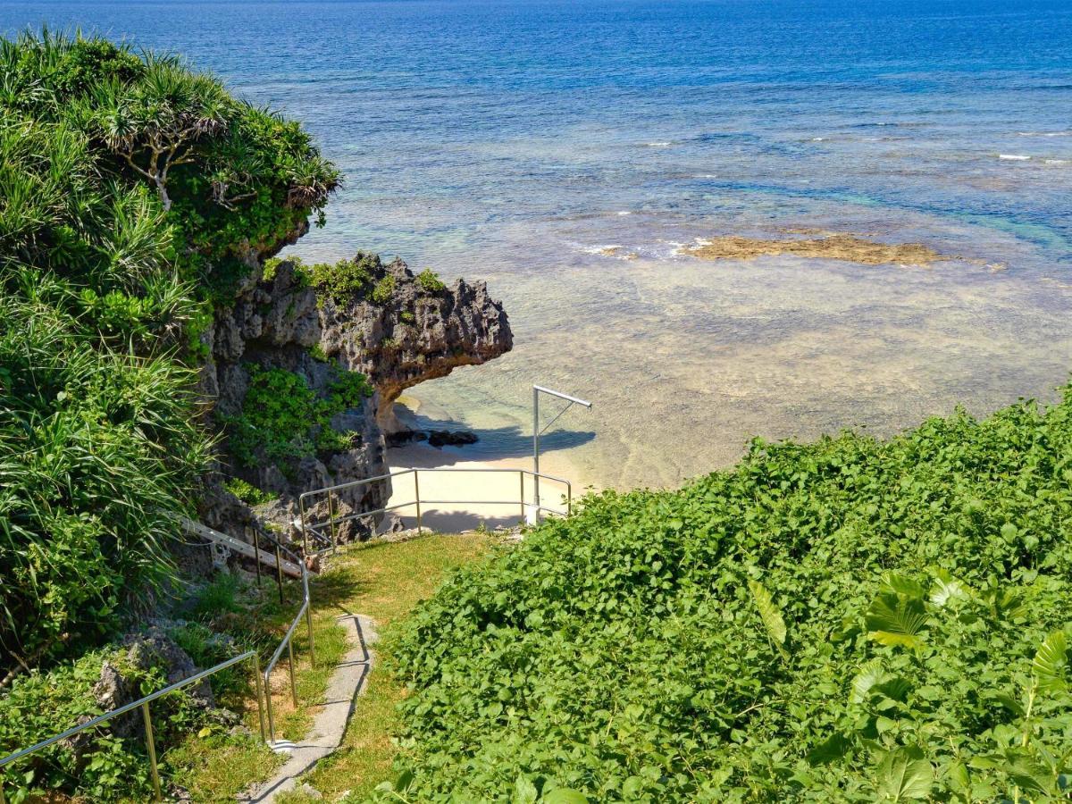 Wisteria Ocean Nakijin Villa Buitenkant foto